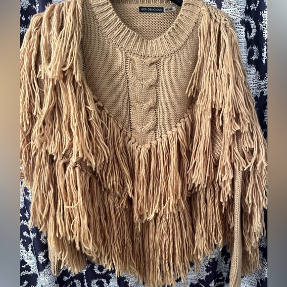Brown Fringe sweater - Picture 3 of 6